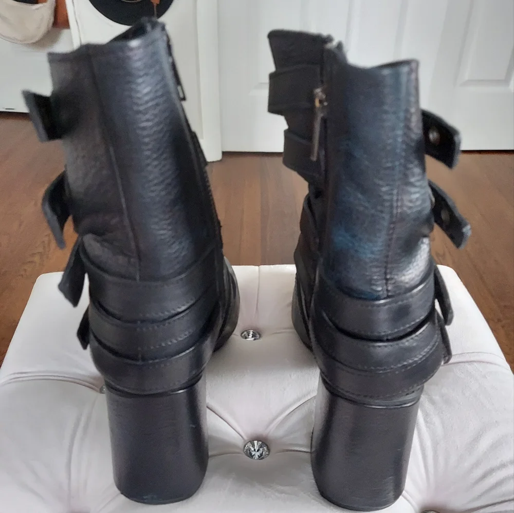 Rare Freebird Tali Size 9 - Picture 6 of 9
